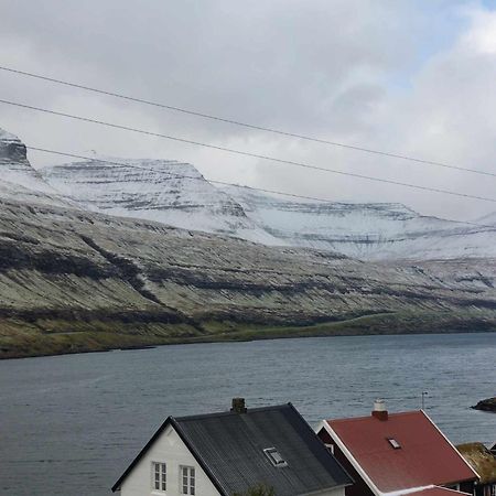 Fjord Guesthouse Funningsfjordur المظهر الخارجي الصورة
