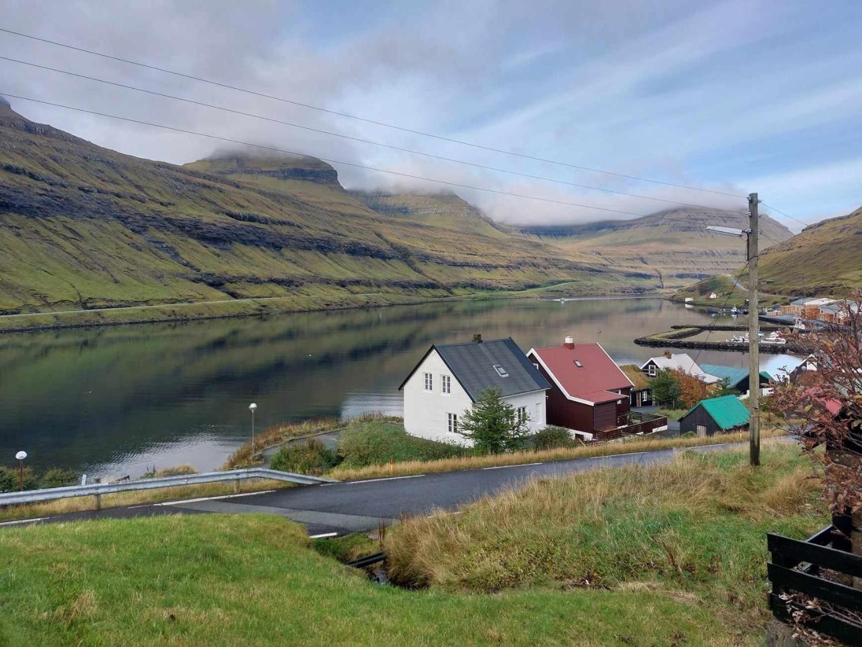 Fjord Guesthouse Funningsfjordur المظهر الخارجي الصورة