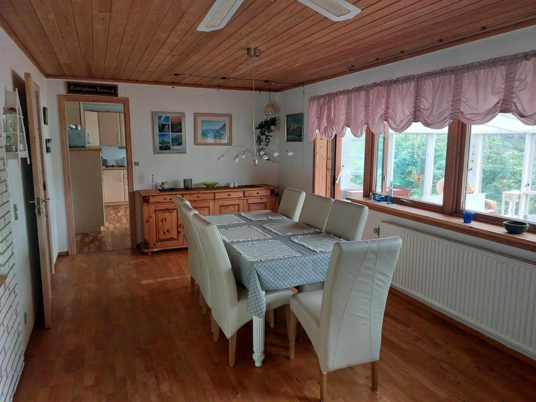 Fjord Guesthouse Funningsfjordur المظهر الخارجي الصورة